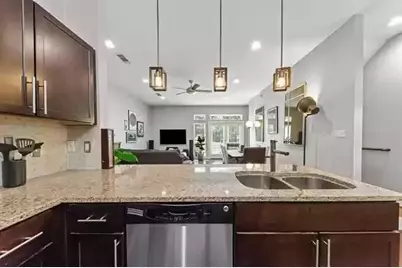 5711 Ross Avenue #9, Dallas, TX 75206 - Photo 1