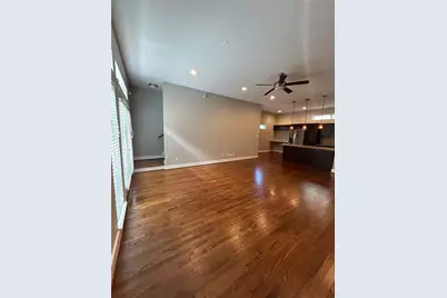 5711 Ross Avenue #9, Dallas, TX 75206 - Photo 3