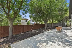 7913 Firefly Dr, Fort Worth, TX 76137 - Photo 31