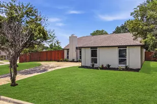 7913 Firefly Dr, Fort Worth, TX 76137 - Photo 3