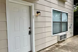 701 W Sycamore St, Denton, TX 76201 - Photo 5
