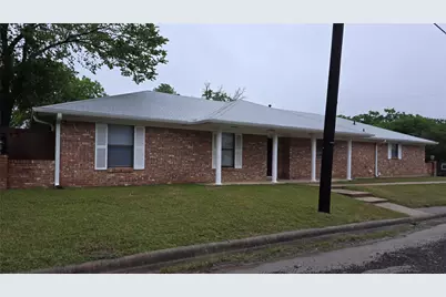 210 E Witt Street, Wolfe City, TX 75496 - Photo 1