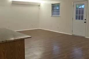 210 E Witt St, Wolfe City, TX 75496 - Photo 3