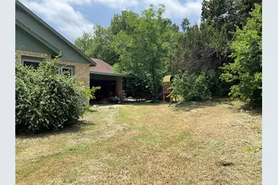 508 N 1st Street, Cranfills Gap, TX 76637 - Photo 3