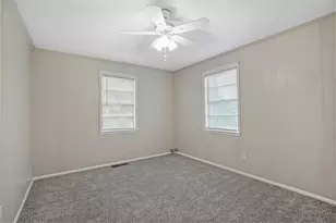 303 W Davis St, Blue Ridge, TX 75424 - Photo 9