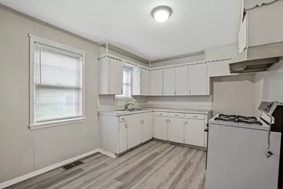 303 W Davis Street, Blue Ridge, TX 75424 - Photo 5