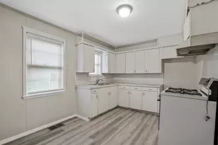303 W Davis St, Blue Ridge, TX 75424 - Photo 5