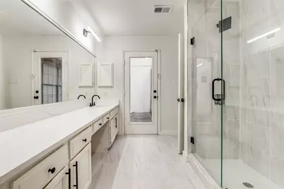 10316 Ridge Oak Street, Dallas, TX 75227 - Photo 9
