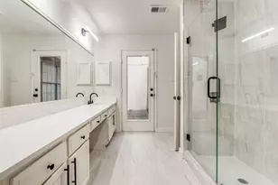 10316 Ridge Oak St, Dallas, TX 75227 - Photo 9