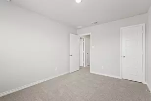 10628 Stag Ln, Fort Worth, TX 76036 - Photo 19