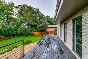 919 Knott Pl, Dallas, TX 75208 - Photo 21