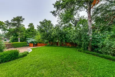 919 Knott Place, Dallas, TX 75208 - Photo 23