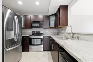2927 S Bend Dr, Dallas, TX 75229 - Photo 9