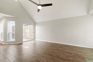 2927 S Bend Dr, Dallas, TX 75229 - Photo 5