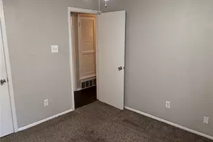 1005 Fairfax Ct, Arlington, TX 76015 - Photo 13