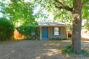 1114 E Mulberry St, Denton, TX 76205 - Photo 1
