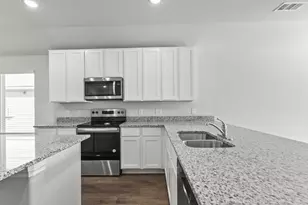5045 Wellborn Rd, Fort Worth, TX 76036 - Photo 5