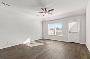 5045 Wellborn Rd, Fort Worth, TX 76036 - Photo 7