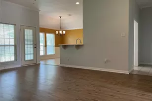 212 Toluca Trail, Hewitt, TX 76643 - Photo 5