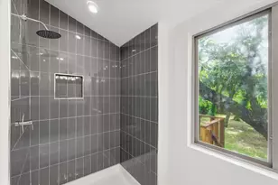 1910 Ramsey Ave, Dallas, TX 75216 - Photo 17