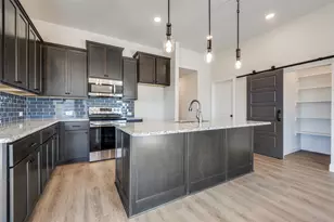 104 Ranchview, Valley View, TX 76272 - Photo 13