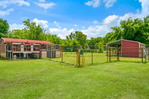 735 1st Street SW, Detroit, TX 75436 - Photo 23