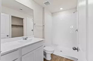 915 Prince Albert, Seguin, TX 78155 - Photo 21