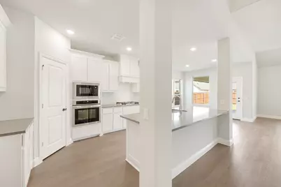 1121 Hackberry Lane, Crowley, TX 76036 - Photo 11