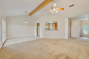 2007 Sandalwood Ln, Bryan, TX 77807 - Photo 3