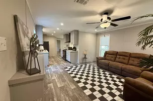 1808 Sheila Dr, Pelican Bay, TX 76020 - Photo 3