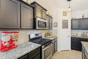 709 Wylie St, Crowley, TX 76036 - Photo 11