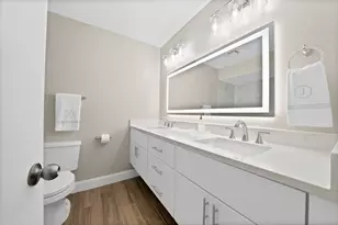 5904 Sandhurst Ln, Dallas, TX 75206 - Photo 23