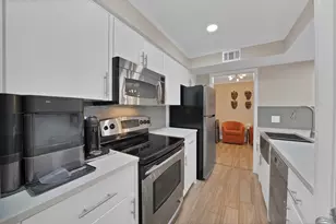 5904 Sandhurst Ln, Dallas, TX 75206 - Photo 3