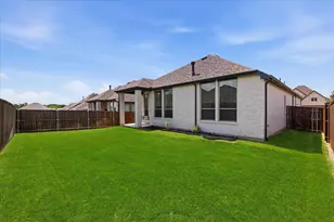 9521 Leisure Pace Ln, Oak Point, TX 75068 - Photo 35