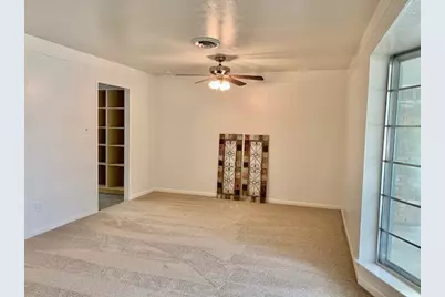 4809 Wheelock Drive, Fort Worth, TX 76133 - Photo 5