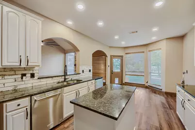 940 Melissa Drive, Waxahachie, TX 75167 - Photo 9