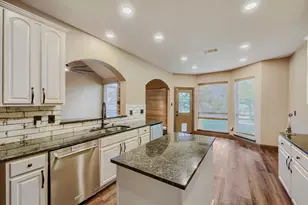 940 Melissa Dr, Waxahachie, TX 75167 - Photo 9