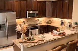 1450 Biltmore Ln, Irving, TX 75063 - Photo 5
