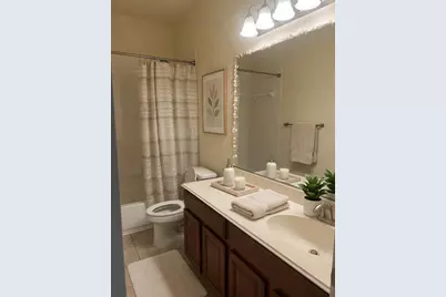 1450 Biltmore Lane, Irving, TX 75063 - Photo 13