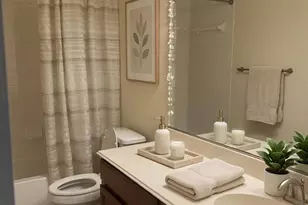 1450 Biltmore Ln, Irving, TX 75063 - Photo 13