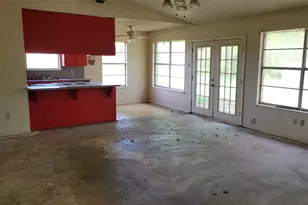 902 S Old Temple Rd, Hewitt, TX 76643 - Photo 5