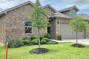 9021 Eagles Landing Dr, Fort Worth, TX 76179 - Photo 3