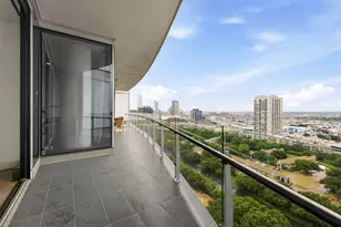 3130 N Harwood St, Dallas, TX 75201 - Photo 21