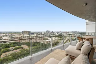 3130 N Harwood St, Dallas, TX 75201 - Photo 23