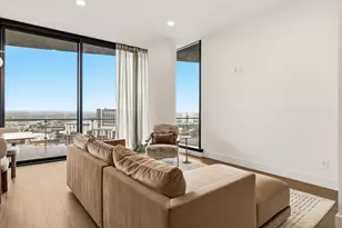 3130 N Harwood St, Dallas, TX 75201 - Photo 9
