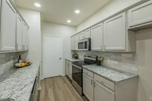 10513 Fossil Hill Dr, Fort Worth, TX 76131 - Photo 7