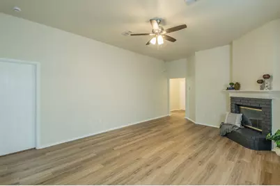 10513 Fossil Hill Drive, Fort Worth, TX 76131 - Photo 3