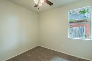 10513 Fossil Hill Dr, Fort Worth, TX 76131 - Photo 11
