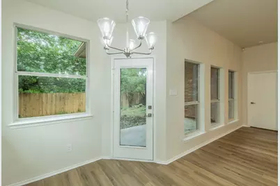 10513 Fossil Hill Drive, Fort Worth, TX 76131 - Photo 9
