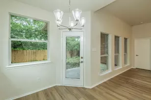 10513 Fossil Hill Dr, Fort Worth, TX 76131 - Photo 9